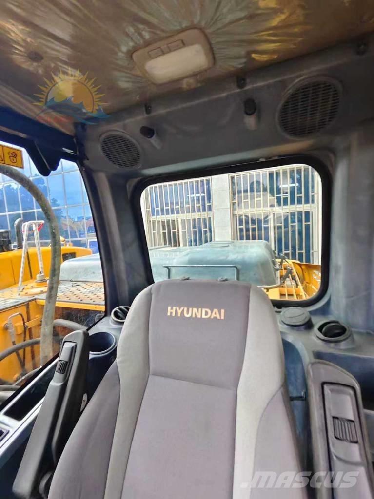 Hyundai r210w-9 Pelle sur pneus