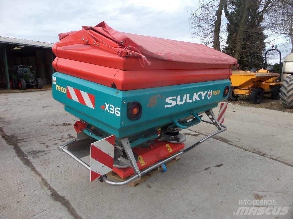 Reco SULKY X36 Semoir à engrais