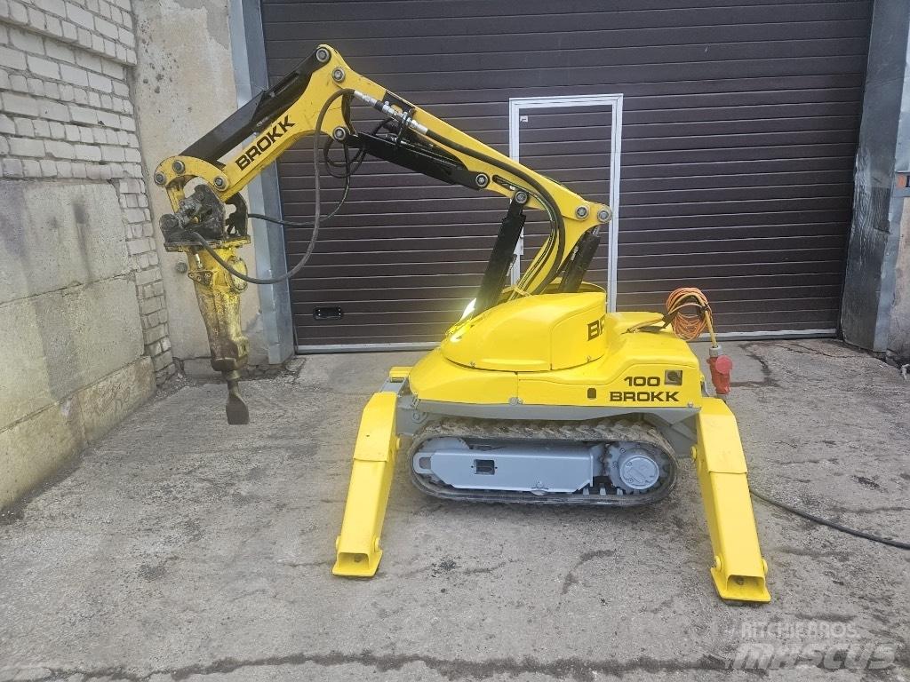 Brokk 100 Pelle de démolition