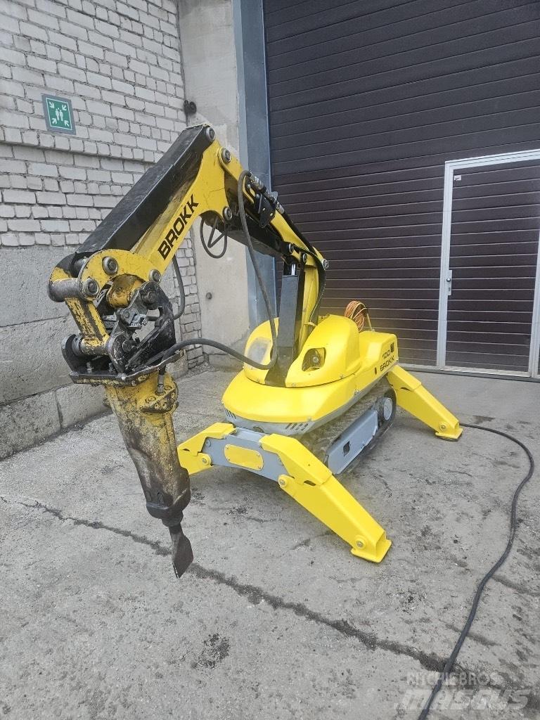 Brokk 100 Pelle de démolition