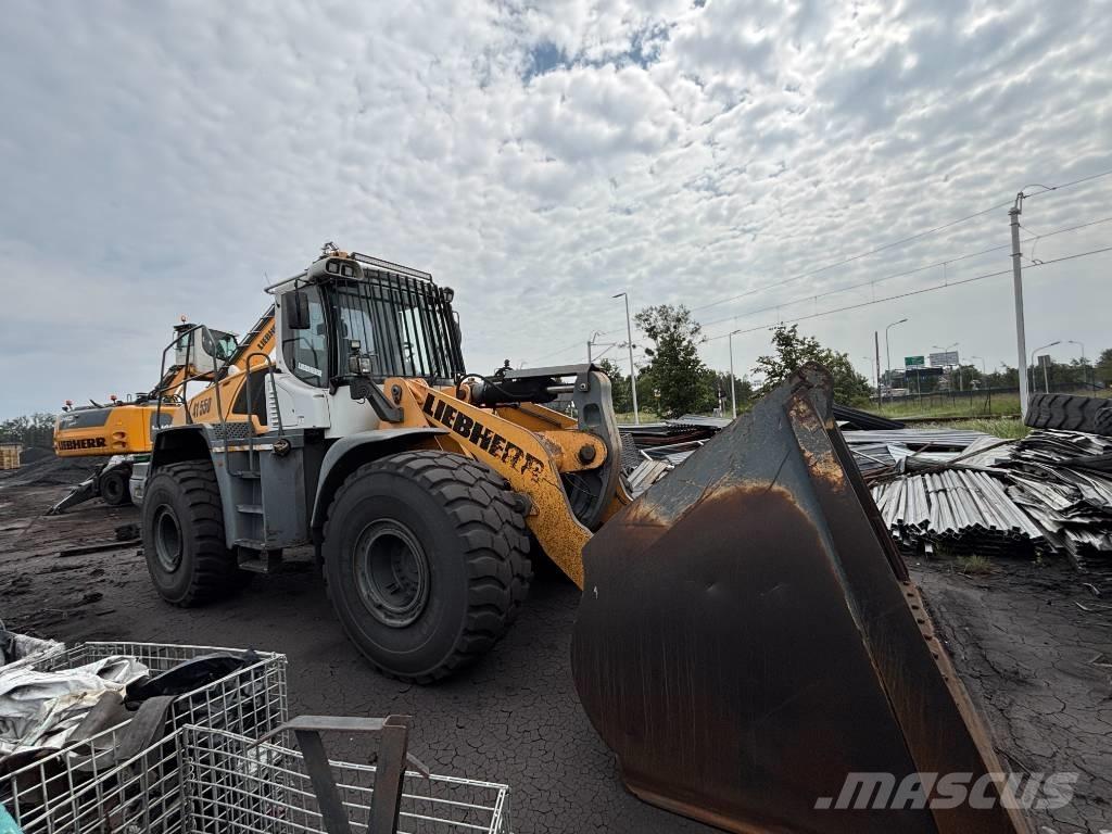 Liebherr L 566 Chargeuse sur pneus