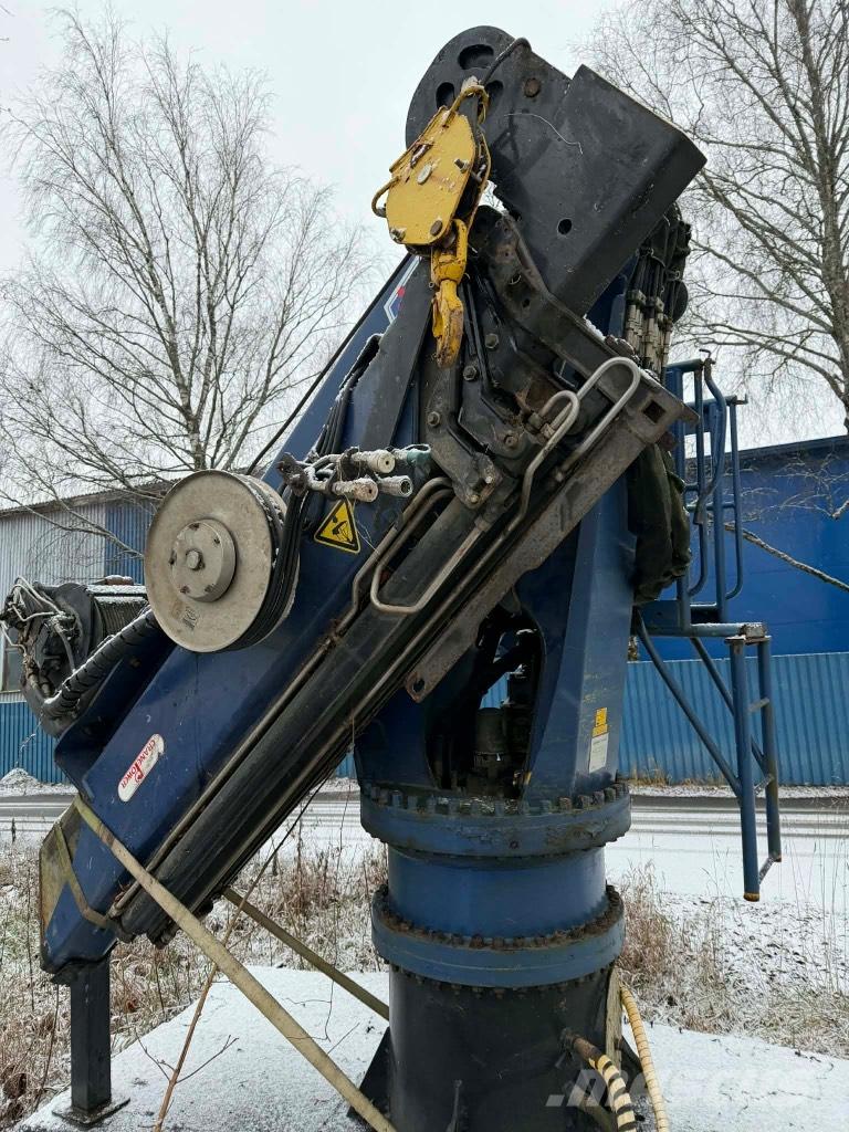 Palfinger PK 32000 Grue auxiliaire