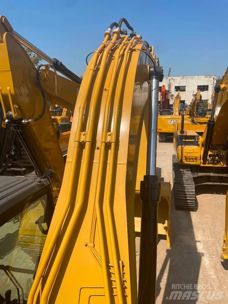 CAT 330 GC Pelle sur chenilles