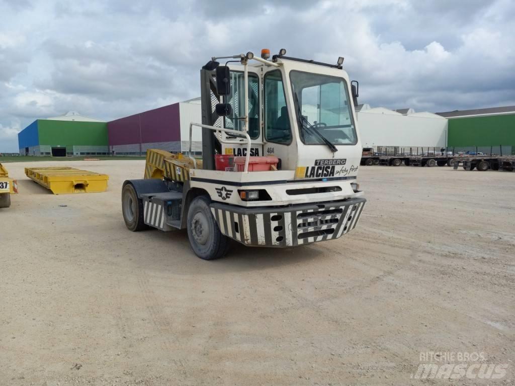 Terberg YT222 Tracteur de manœuvre