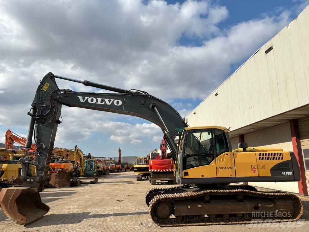 Volvo EC 290CLC Pelle sur chenilles