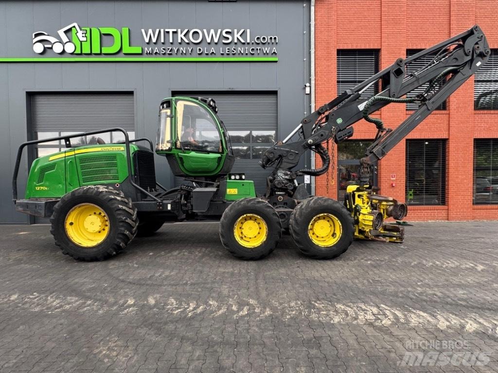John Deere 1270 E Abatteuse