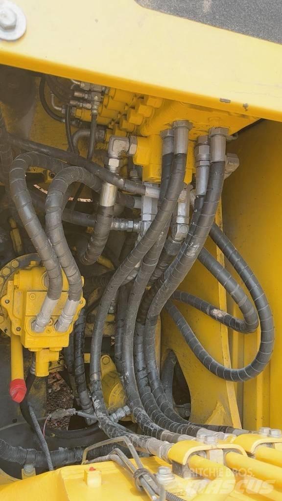 Komatsu PC 130 Mini pelle 7t-12t