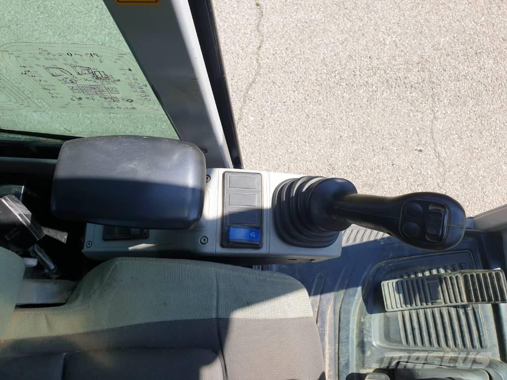 Wacker Neuson EW 65 Pelle sur pneus