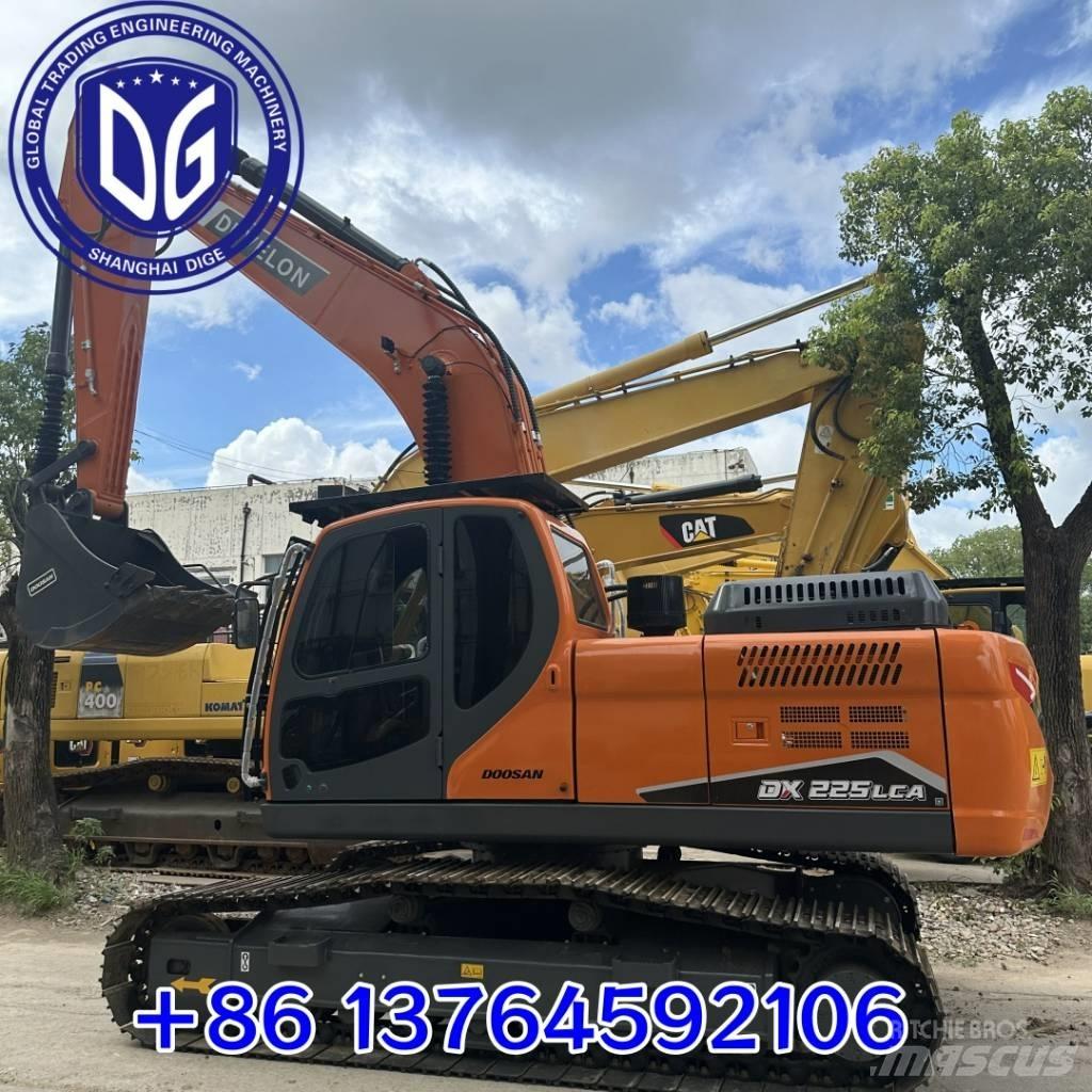 Doosan DX 225 LCA Pelle sur chenilles