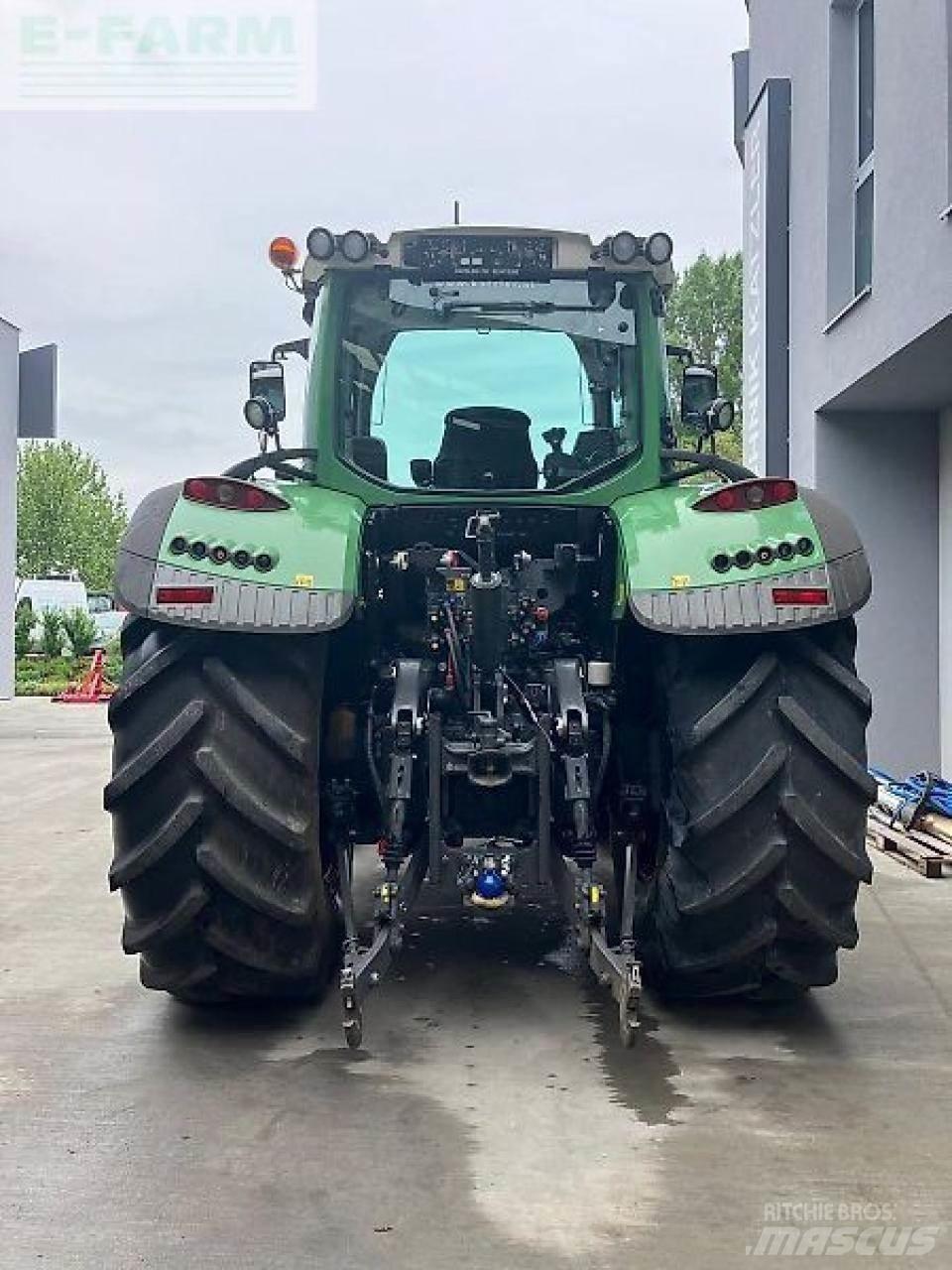 Fendt 724 vario Tracteur