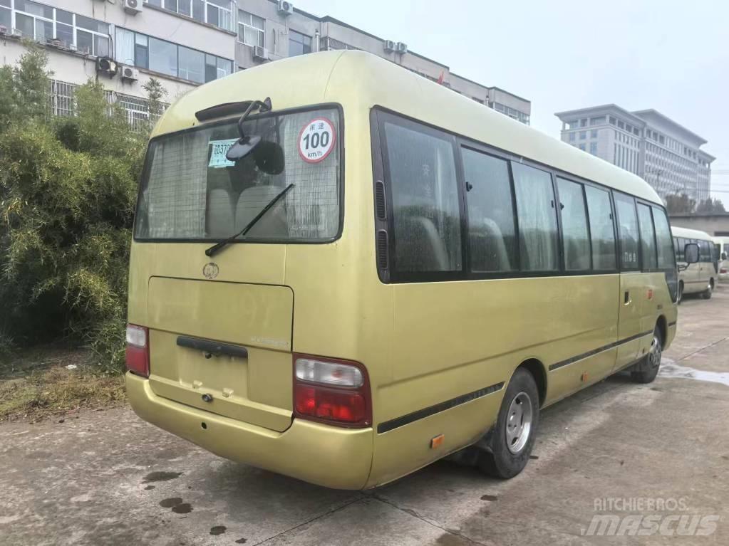 Toyota Coaster Autobus interurbain