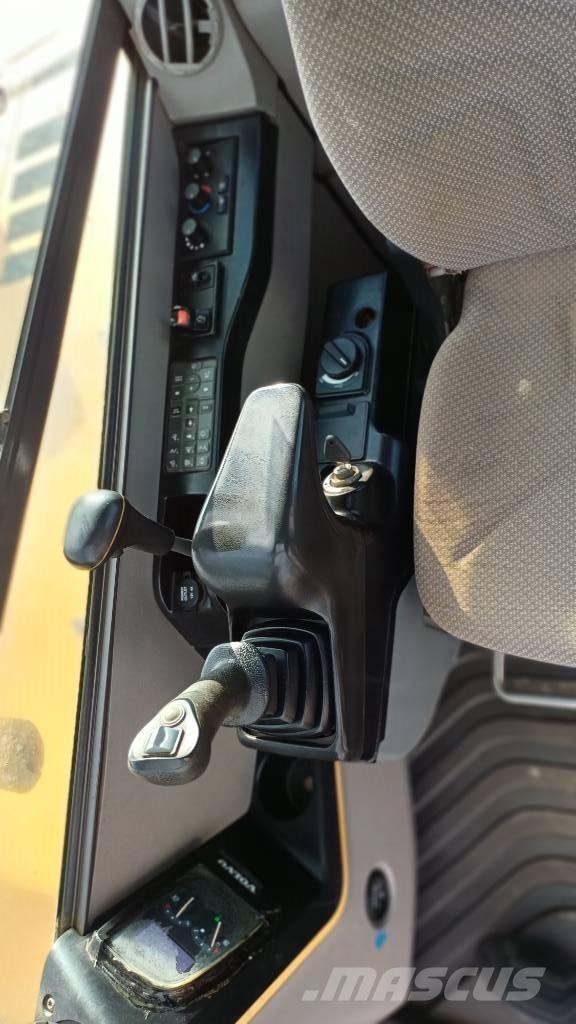 Volvo ECR88D Mini pelle 7t-12t