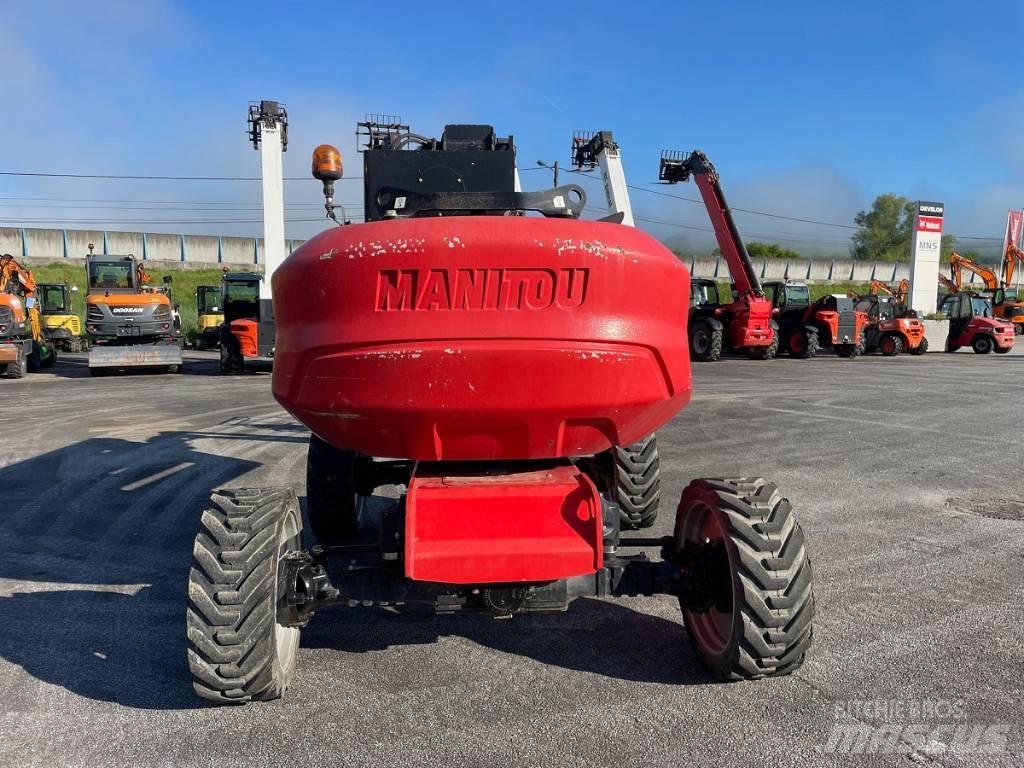 Manitou 160 ATJ Nacelles articulées