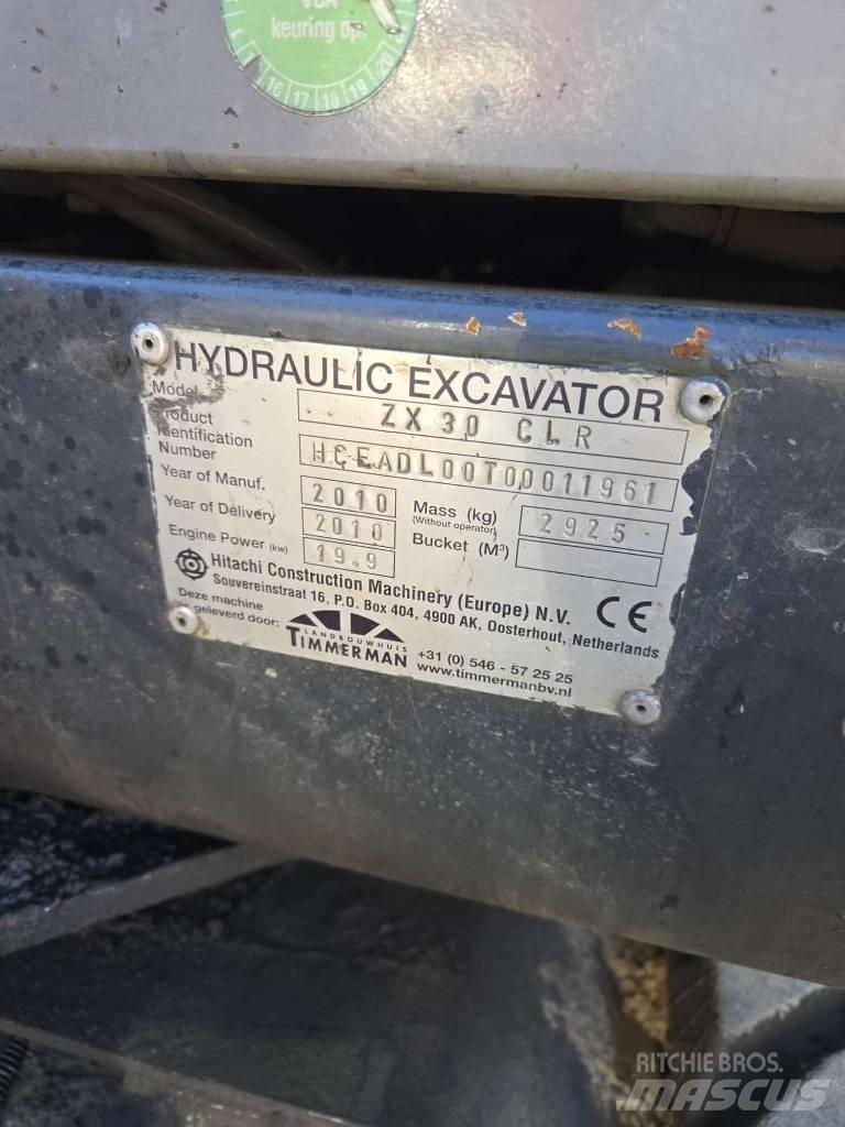 Hitachi ZX 30 Mini pelle < 7t