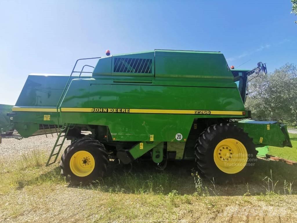 John Deere 2266 Moissonneuse batteuse