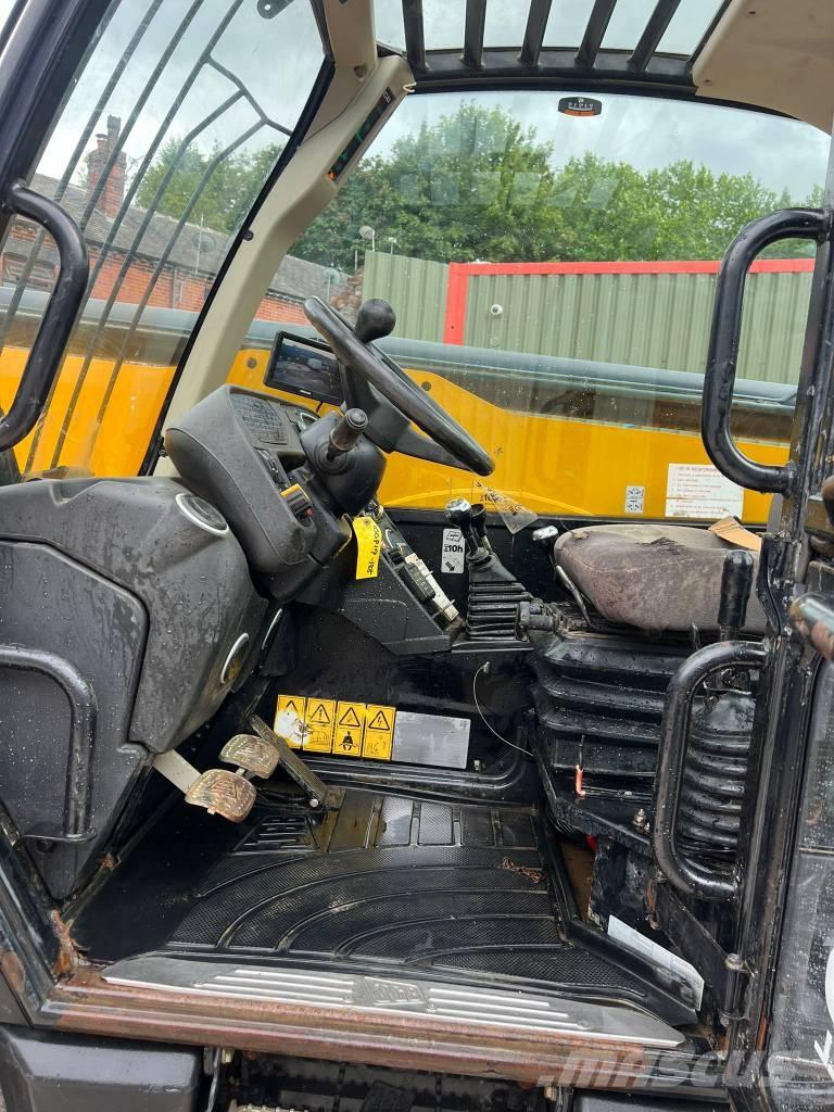 JCB 535-125 Hiviz Chariot télescopique