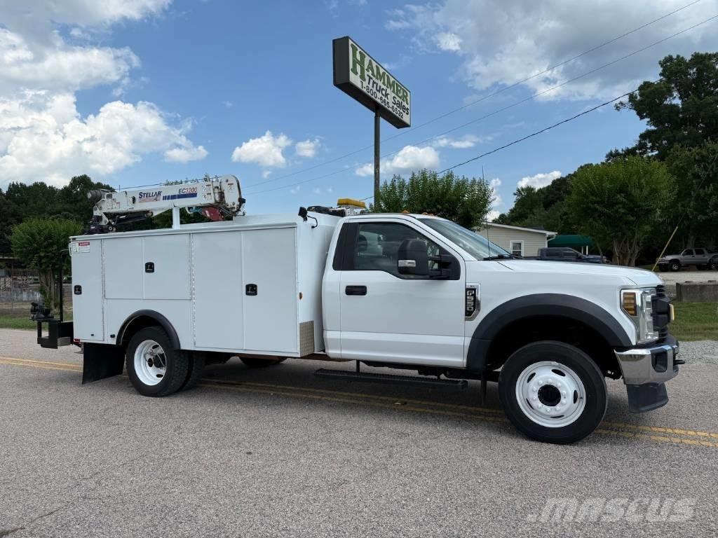 Ford F 550 Utilitaire benne