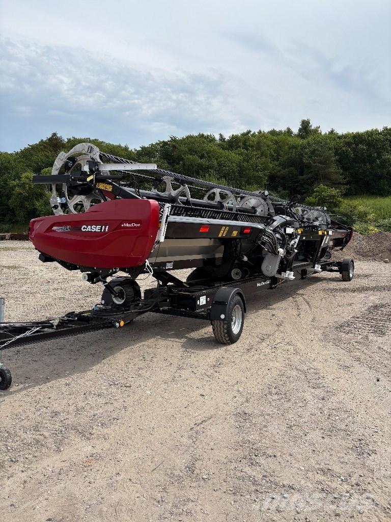 MacDon FD241 Barre de coupe pour moissonneuse batteuse