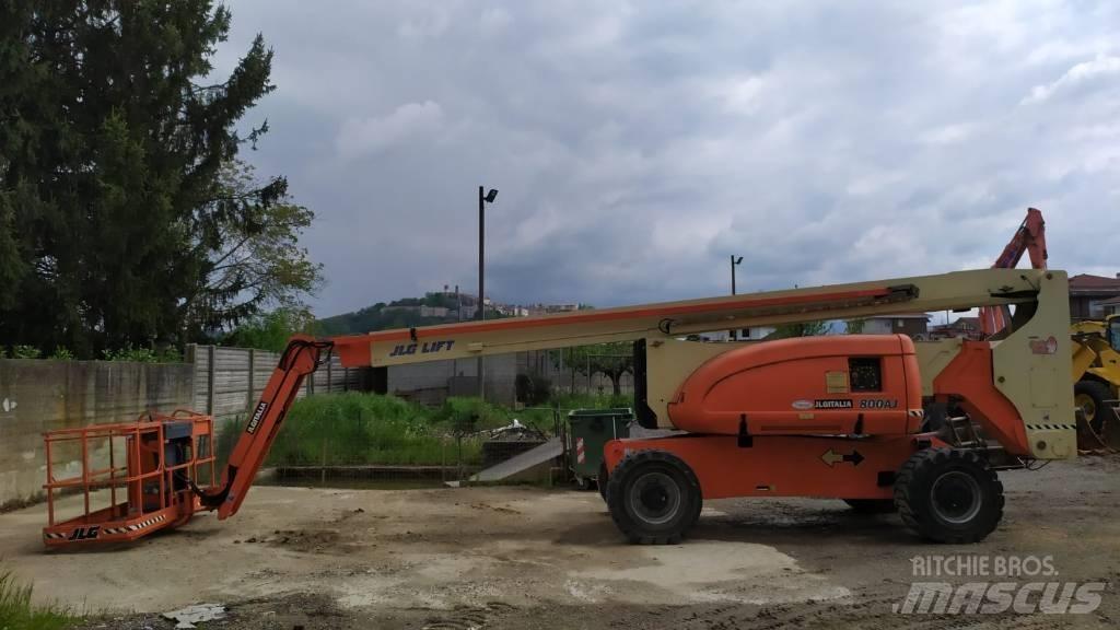 JLG 800 AJ Nacelles articulées