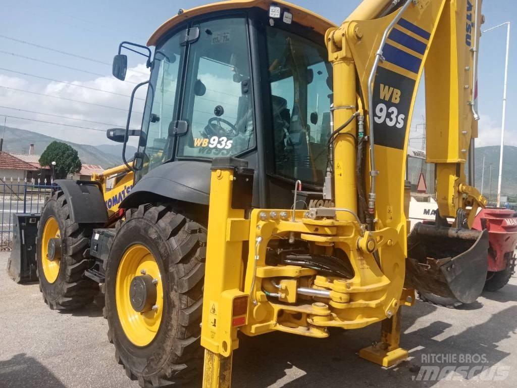 Komatsu WB 93 S Tractopelle