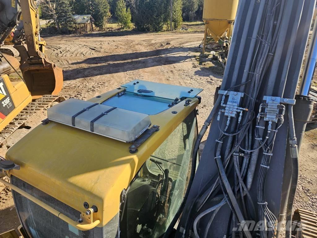 Volvo EC 300 EL Pelle sur chenilles