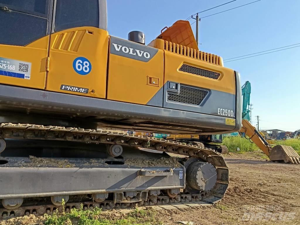 Volvo EC 250 Pelle sur chenilles