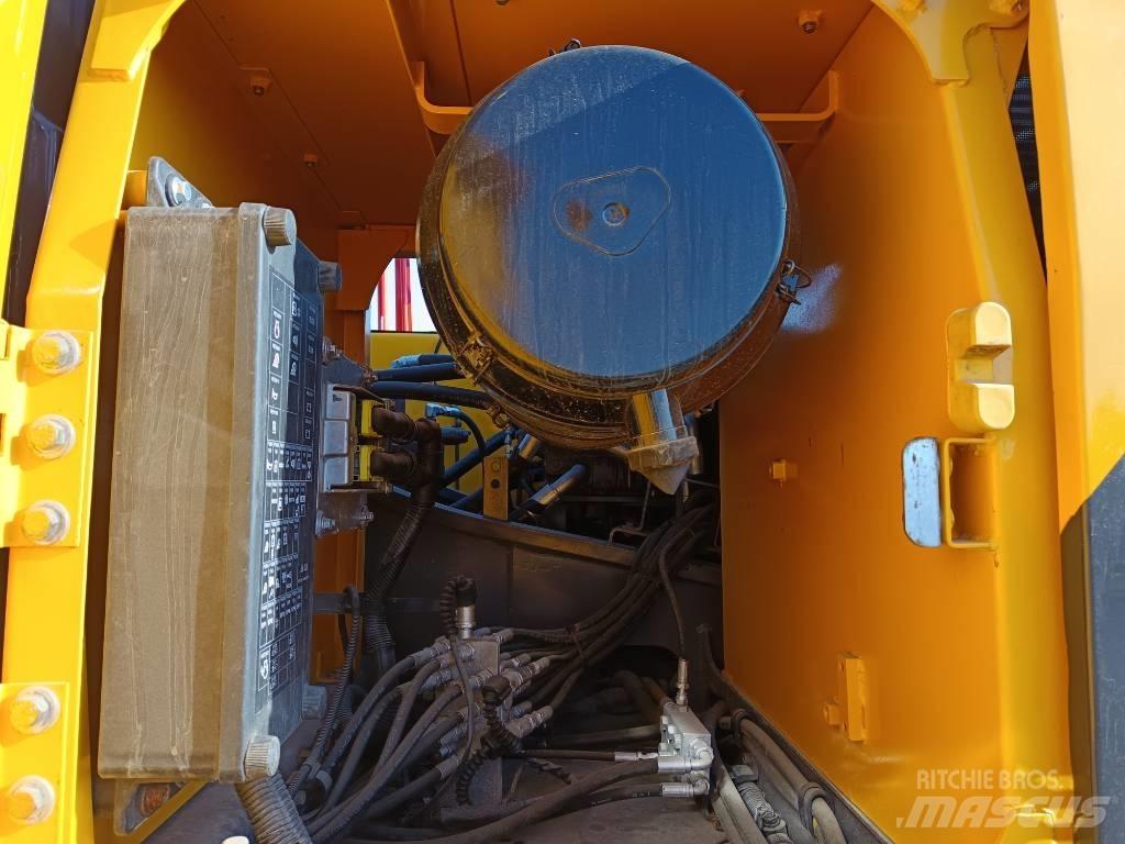 Volvo EC 250 Pelle sur chenilles
