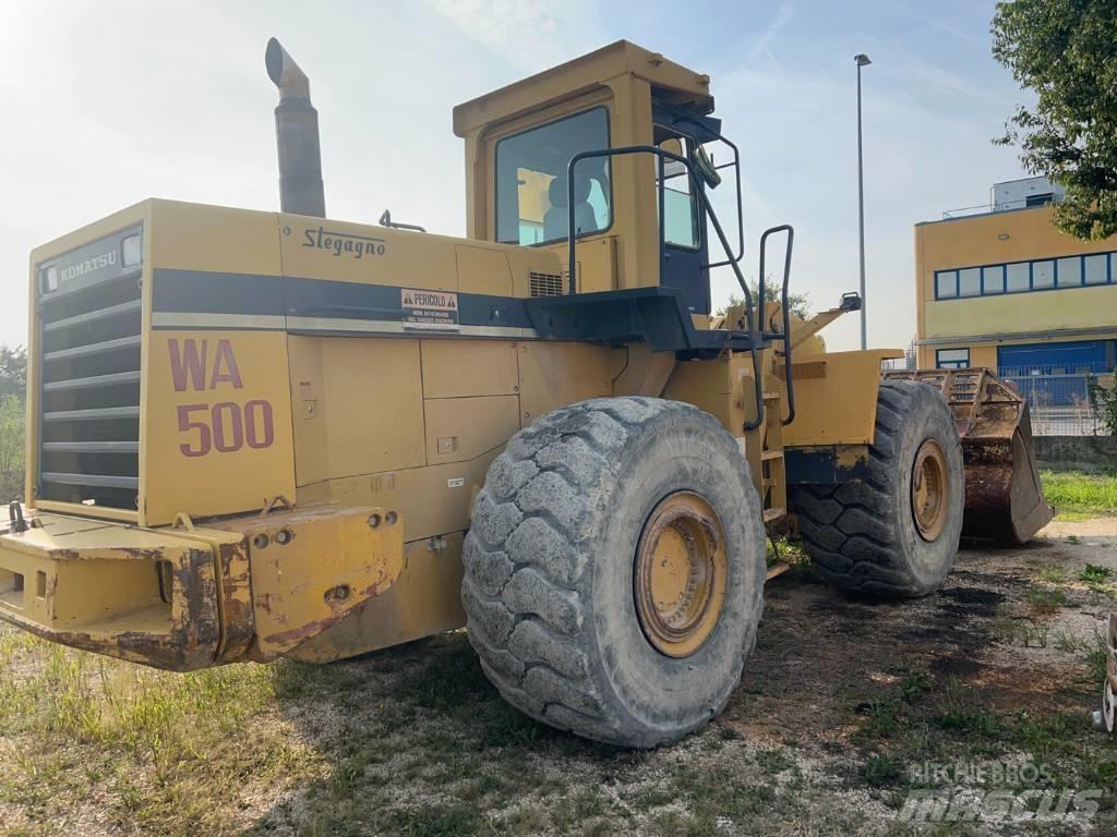 Komatsu WA 500-1 Chargeuse sur pneus