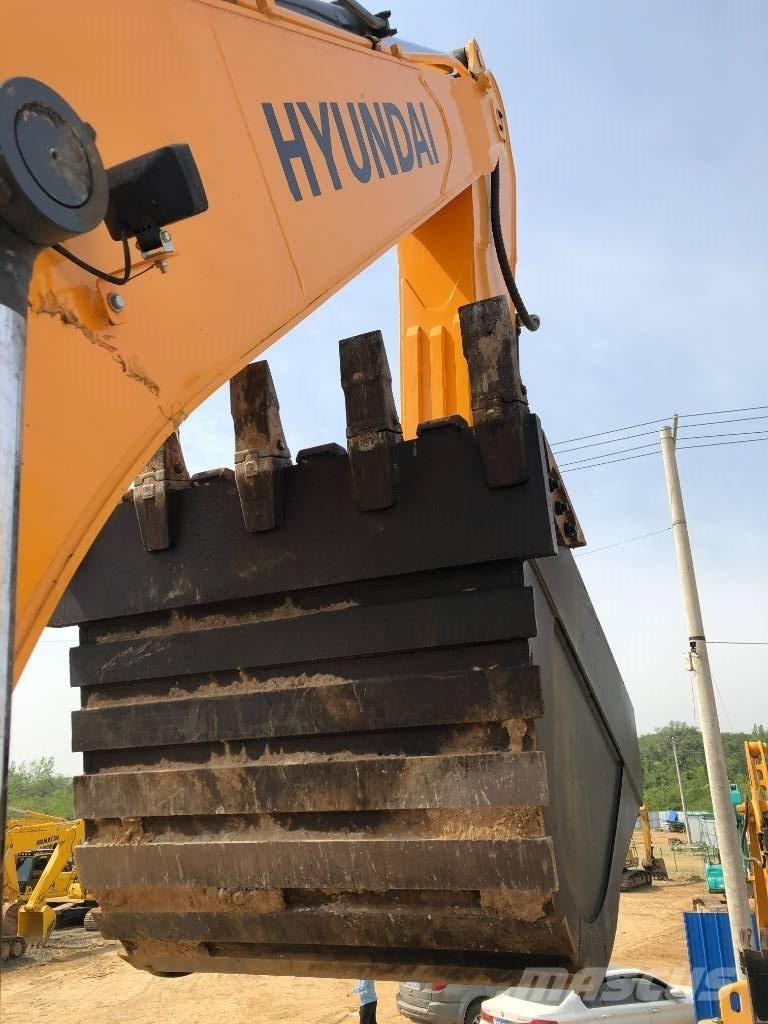 Hyundai 275VS Pelle sur chenilles