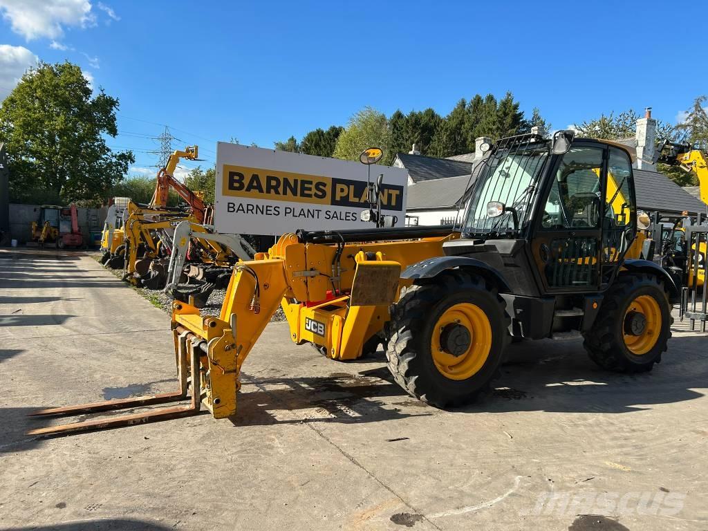 JCB 540-140 Chariot télescopique