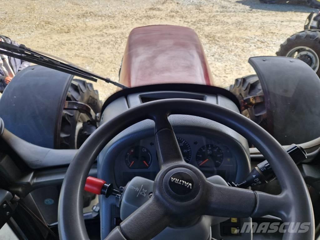 Valtra T 180 Tracteur