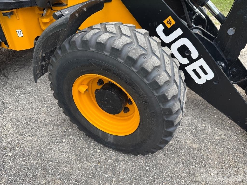 JCB 407 Chargeuse sur pneus