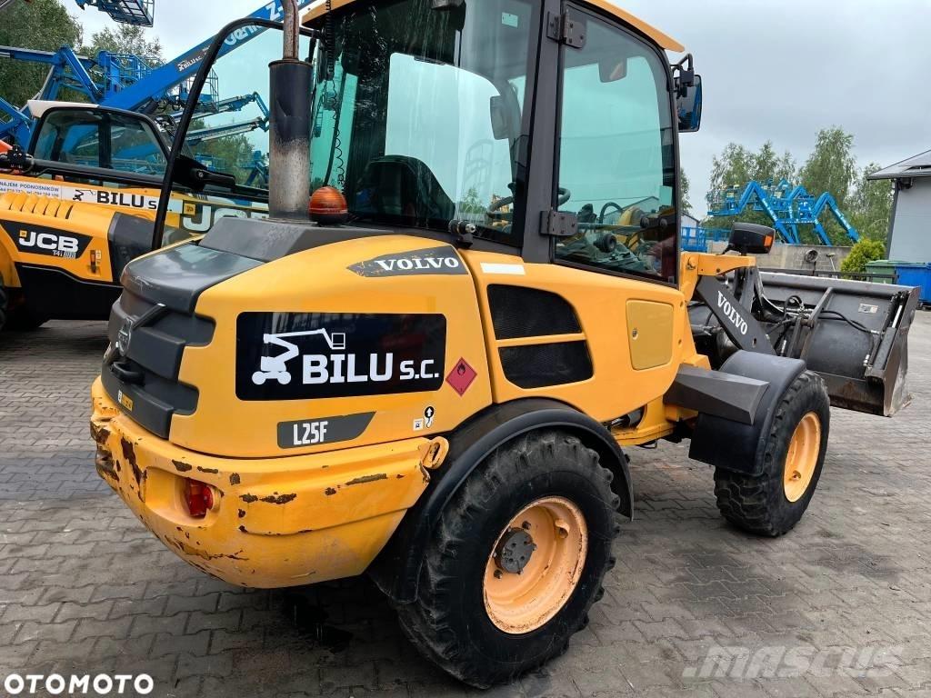 Volvo L 25 F Chargeuse sur pneus