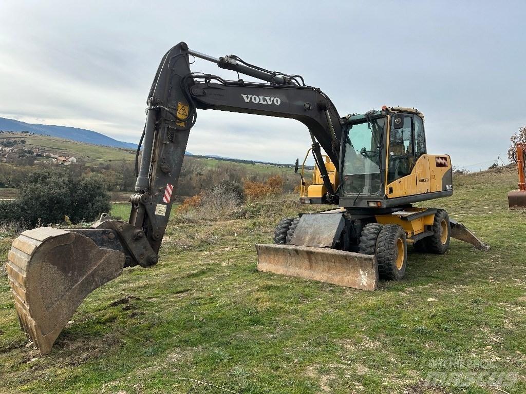 Volvo EW 140 C Pelle sur pneus