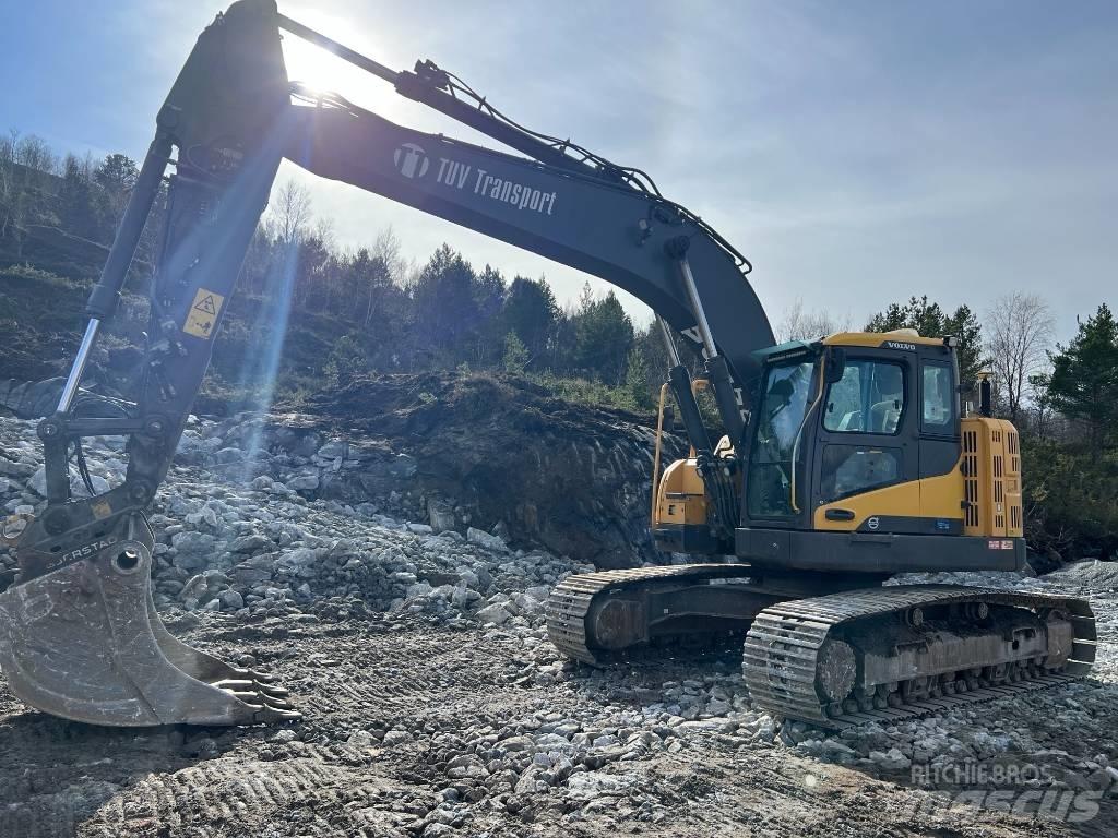 Volvo ECR235DL Pelle sur chenilles