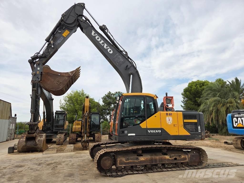 Volvo EC 220 E Pelle sur chenilles