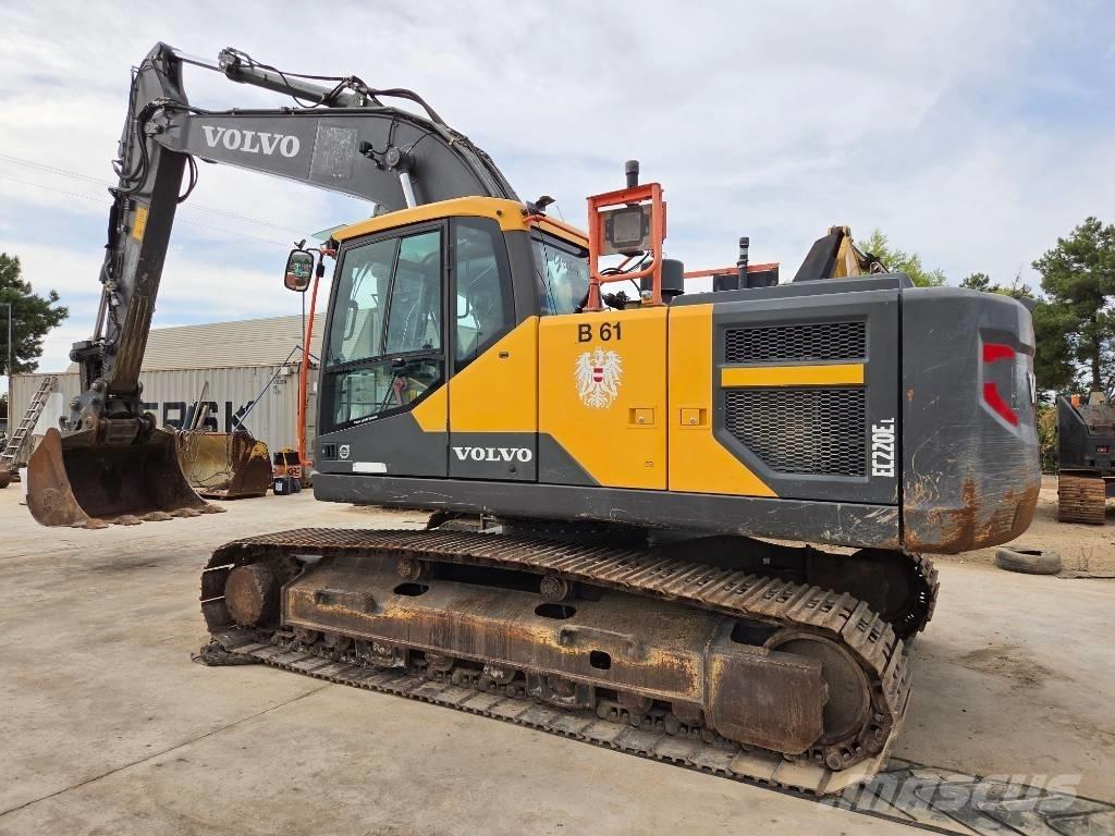 Volvo EC 220 E Pelle sur chenilles