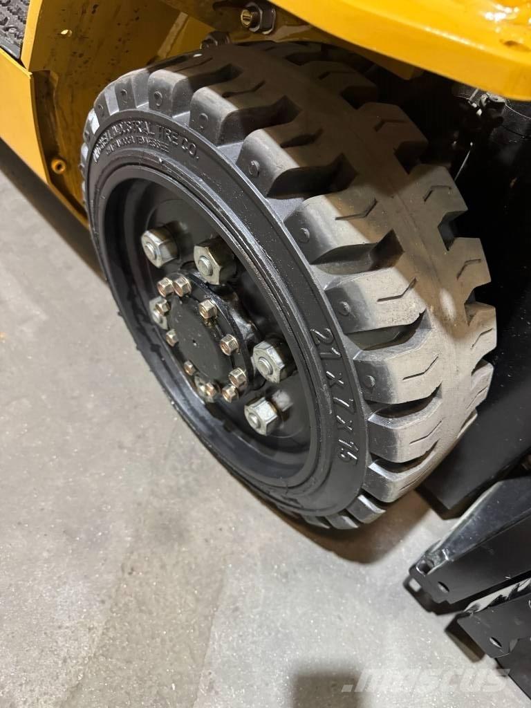 CAT 2C 5000 Autres Chariots élévateurs