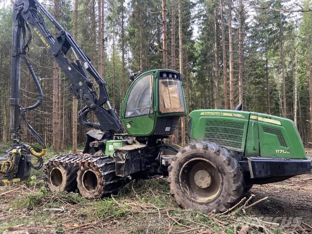 John Deere 1170 E Abatteuse