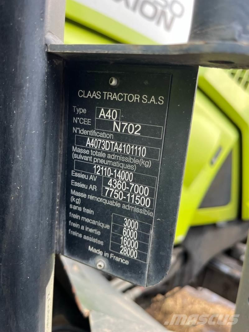 CLAAS Axion 850 Tracteur