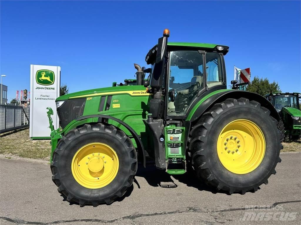 John Deere 6R 250 Tracteur