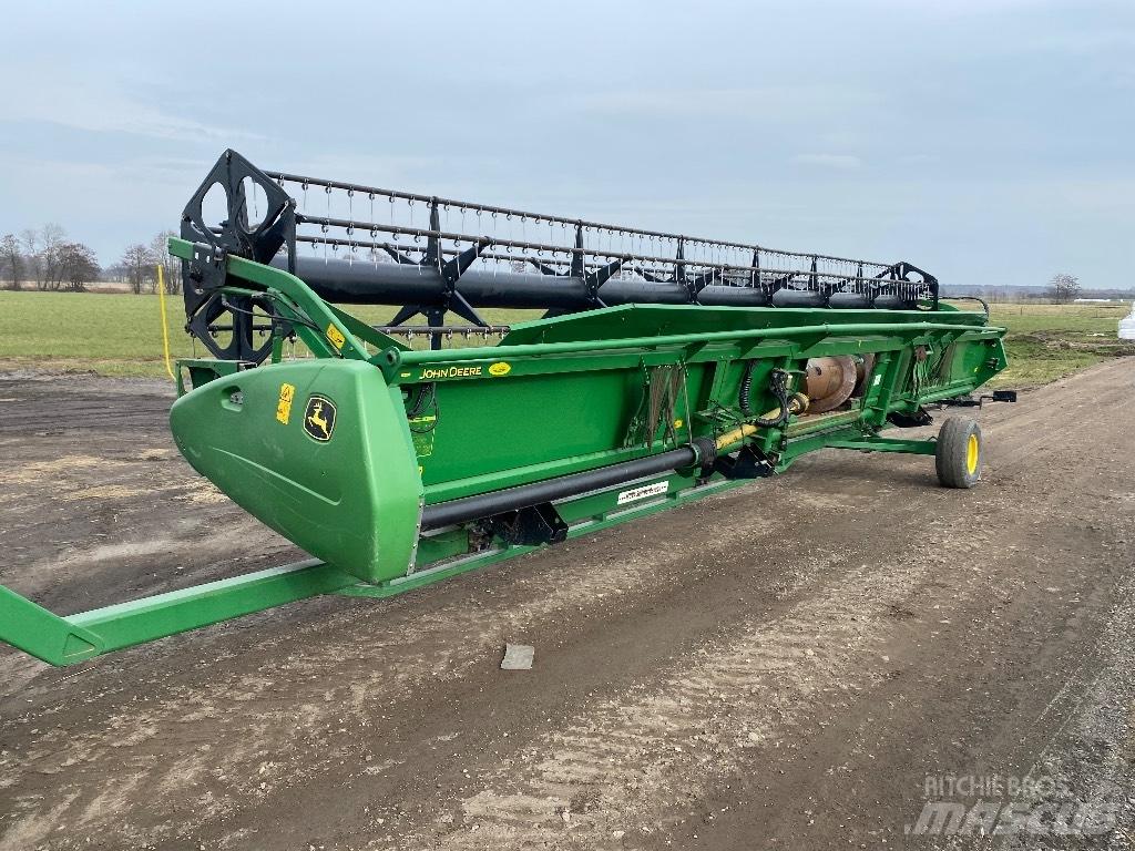 John Deere S 690 i Moissonneuse batteuse