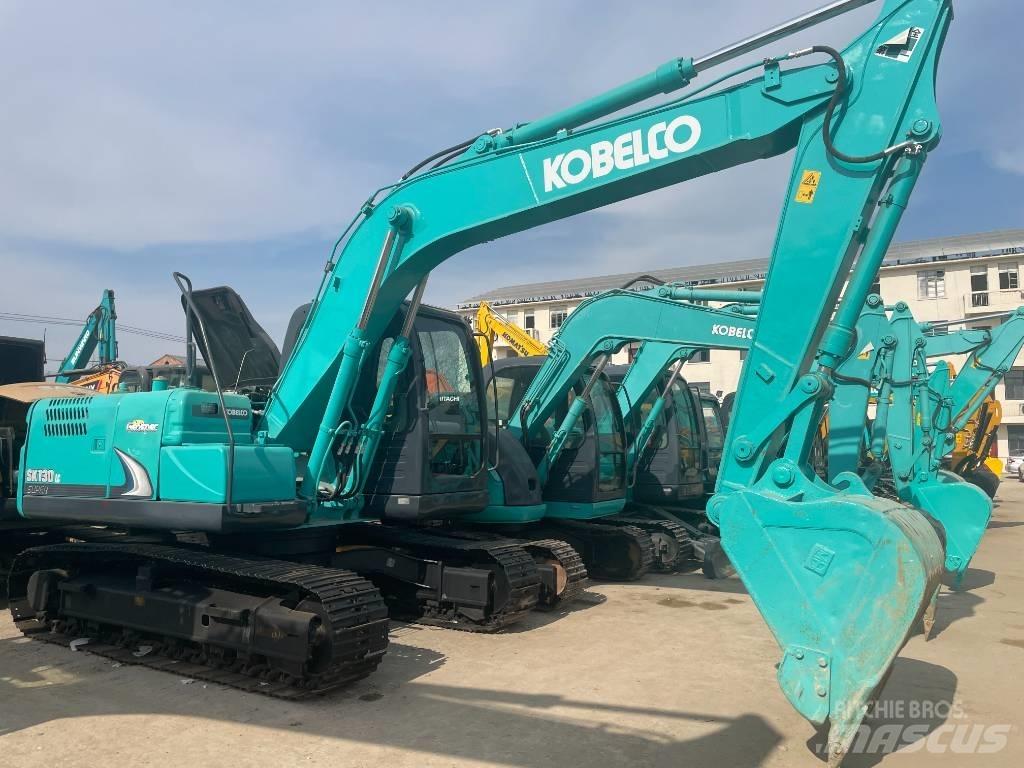 Kobelco SK 130 Pelle sur chenilles
