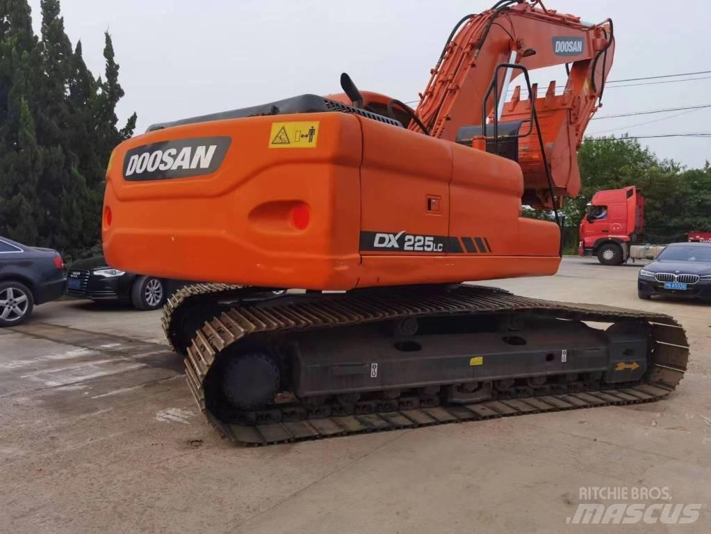 Doosan dx225 Pelle sur chenilles