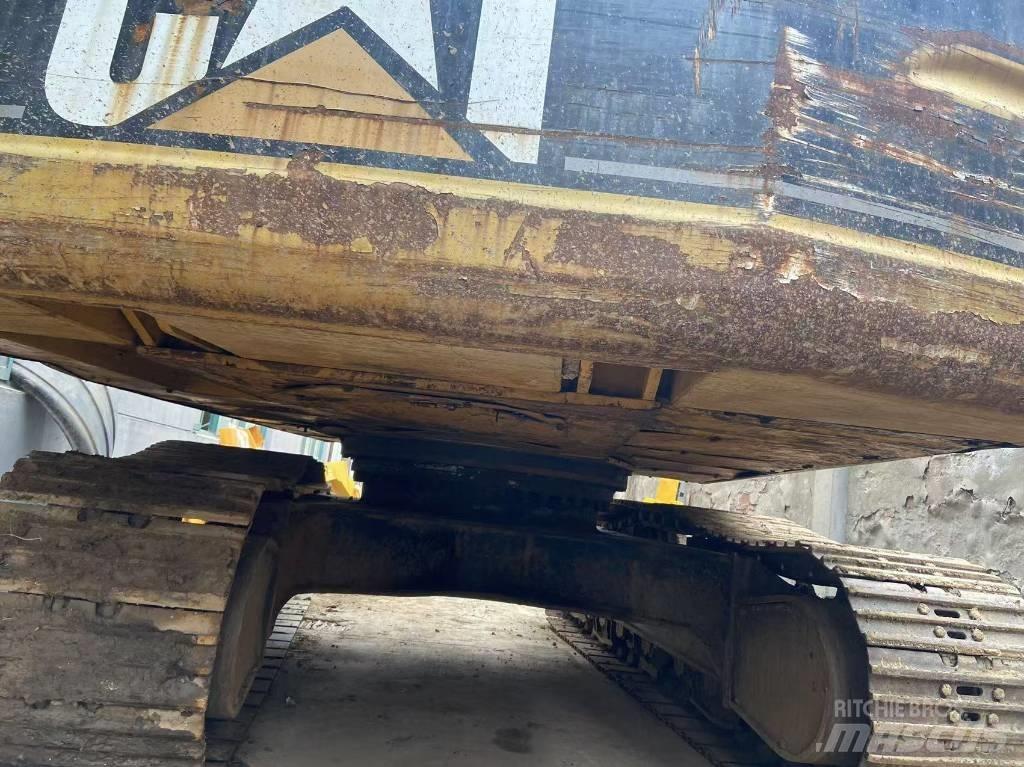 CAT 330 B L Pelle sur chenilles