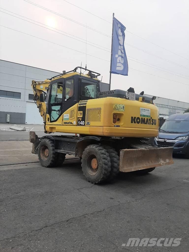 Komatsu PW 140-7 Pelle sur pneus