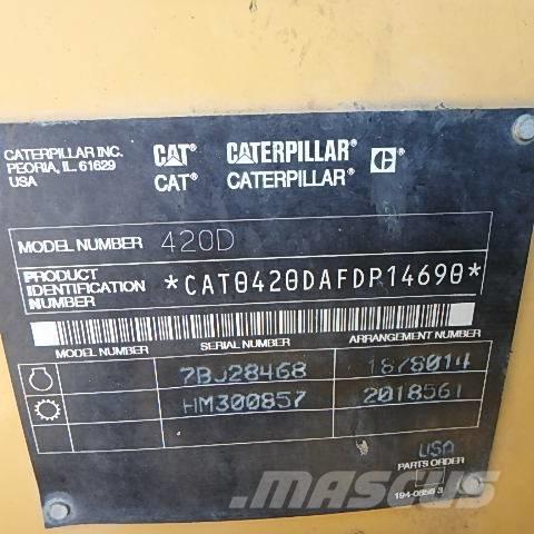 CAT 420 D Tractopelle