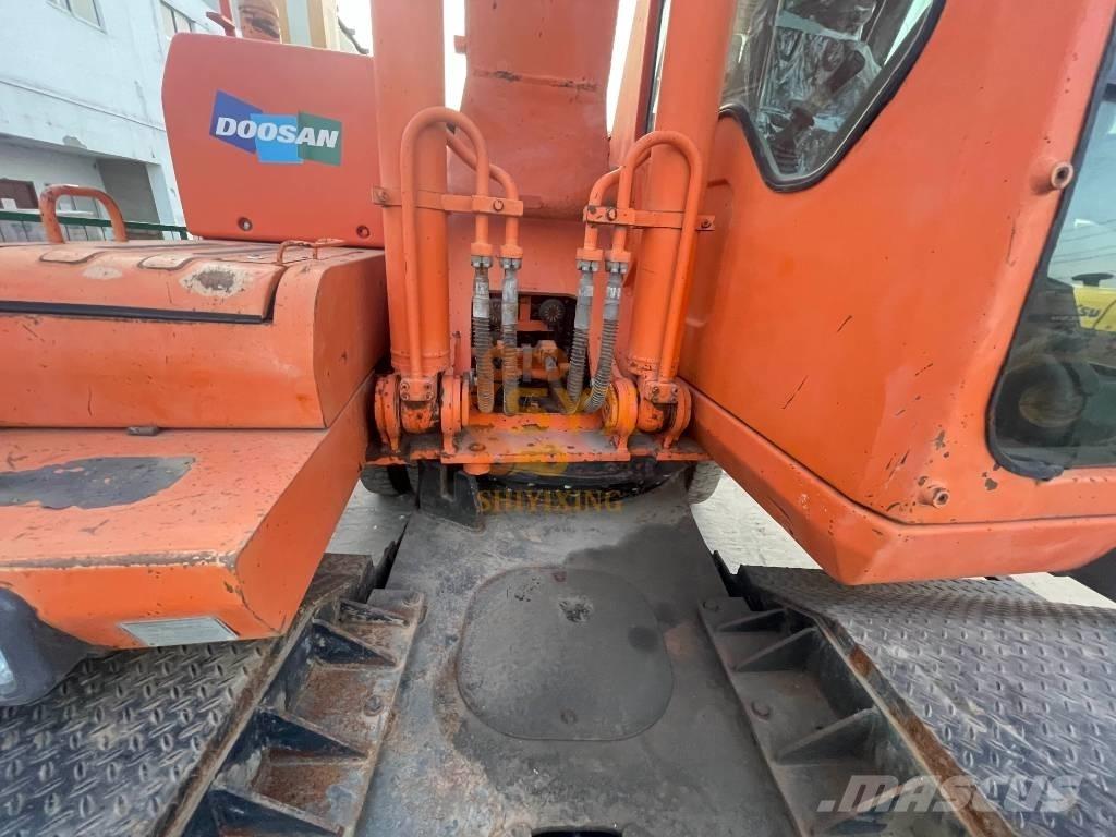 Doosan DH210W-7 Pelle sur pneus
