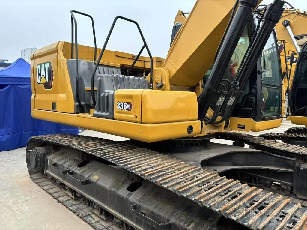 CAT 336 GC Pelle sur chenilles