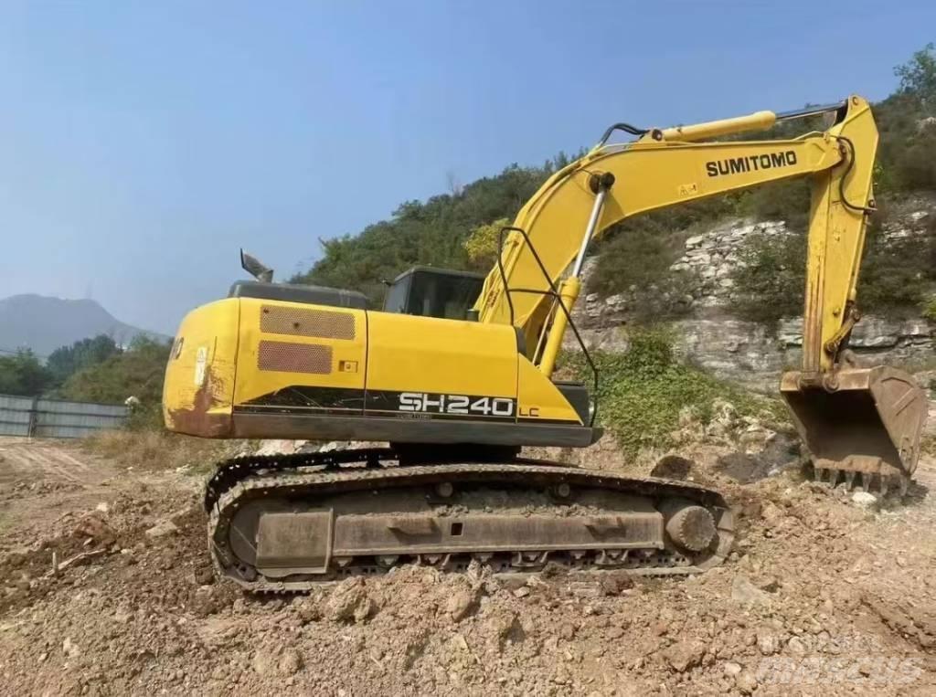 Sumitomo SH240LC Pelle sur chenilles